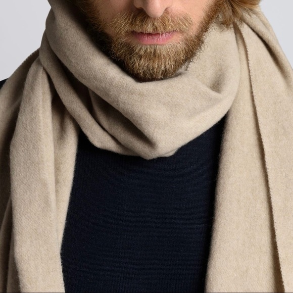 DIOR Authentic Pure 100% Wool Scarf Fringe Detail Hem NWOT Sunrise Academia - Picture 12 of 14